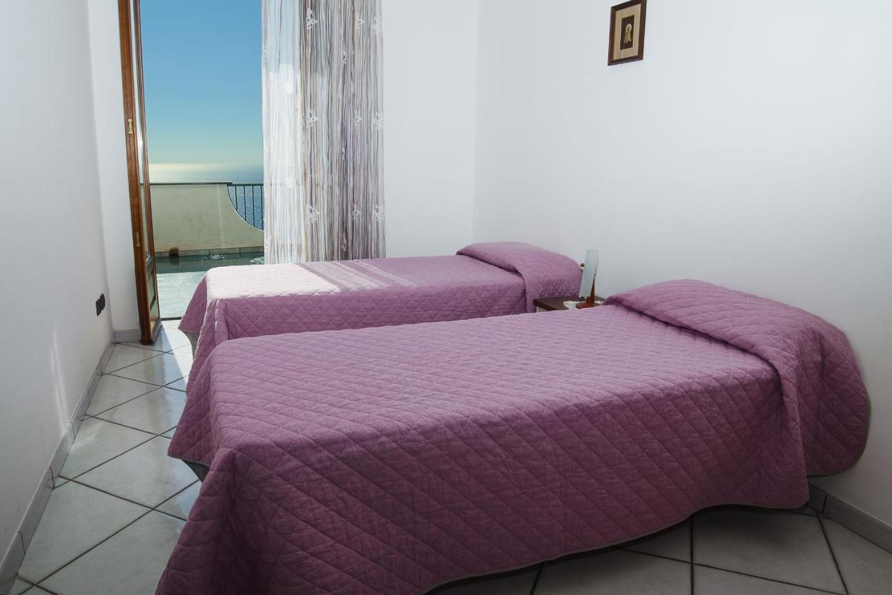 Moressas In Praiano Exterior foto